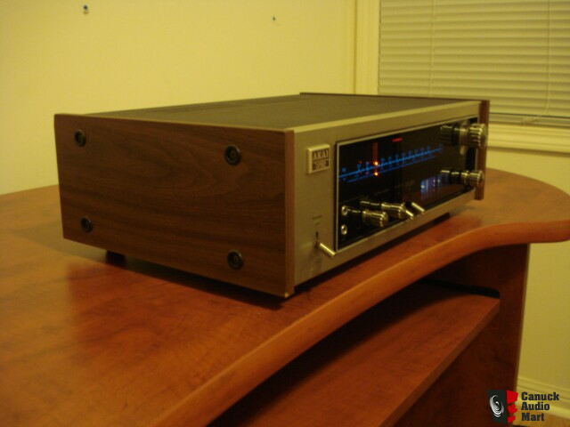Tuner Akai AT-580 FM/AM – Vintage Japonais Années 70 – Argenté
