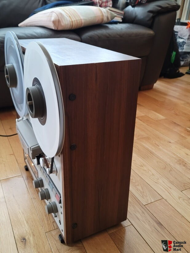 Teac X10-R reel to reel deck with hubs and spare reel Photo