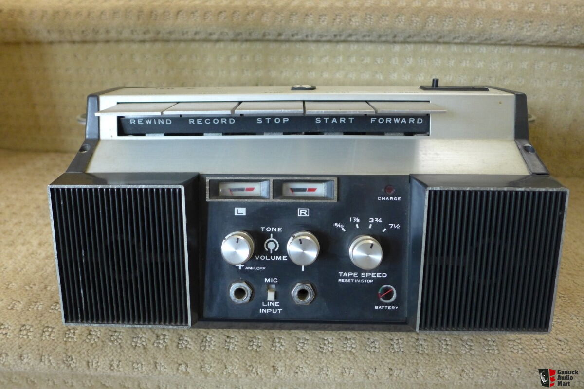 Akai X-V 1960's Portable Stereo Reel 2 reel Tape Recorder Photo ...