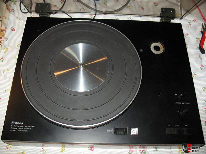 Yamaha YP-801 BL high-end Turntable excelent with out tonearm Photo