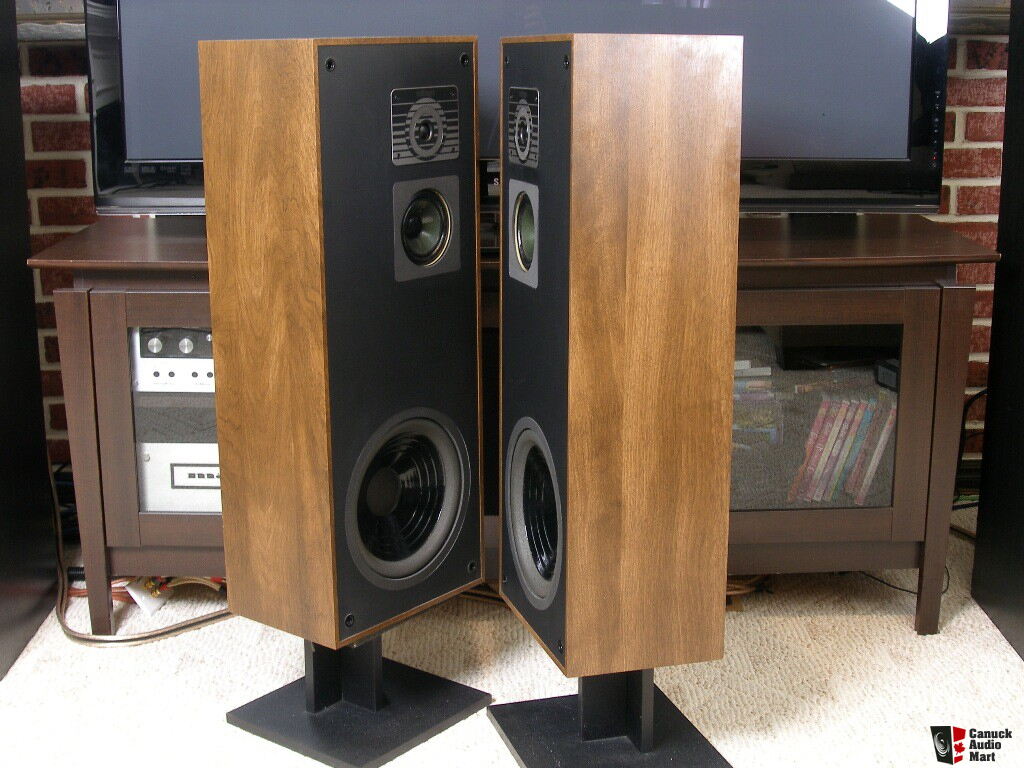 Mirage 750 (3 way tower speaker) w/ stands. Unreal Condition! Photo ...