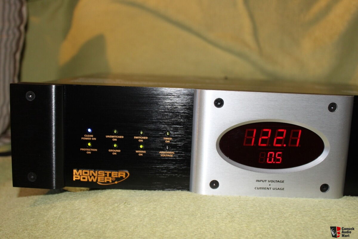 Monster Power HTS 5100 MKII power conditioner and surge protector Photo