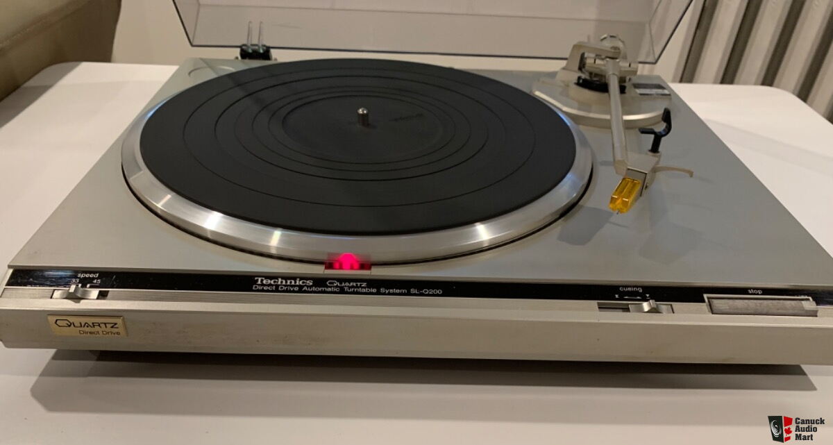 Technics Direct Drive Turntable SLQ200 For Sale Canuck Audio Mart