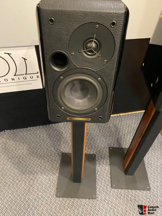 Sonus Faber Concertino With Stands Photo #4113433 - Canuck Audio Mart