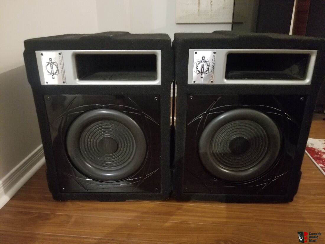 Earthquake Subwoofers 12 Inch and Bassworx Boxes For Sale - Canuck 