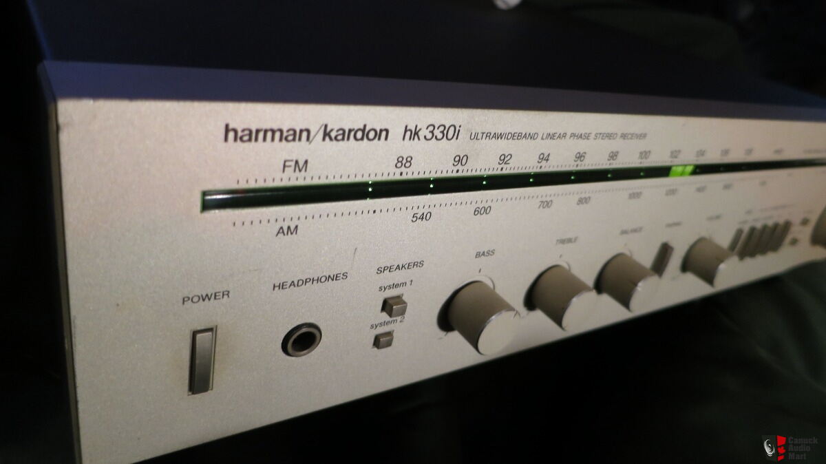 Harmon Kardon HK 330i Ultrawideband Linear Phase Stereo Receiver Silver Harmon kardon hk 330i ultrawideband linear phase stereo receiver silver