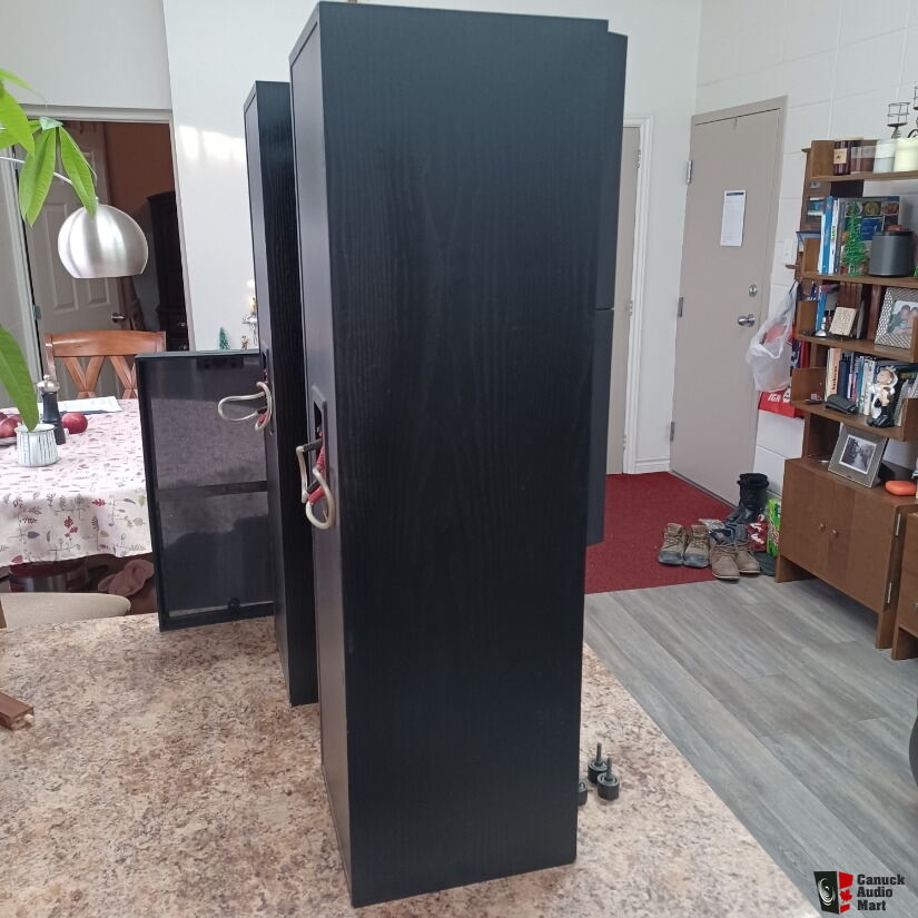 Kef Q80 Photo 4174704 Canuck Audio Mart kef-q80-photo-4174704-canuck-audio-mart