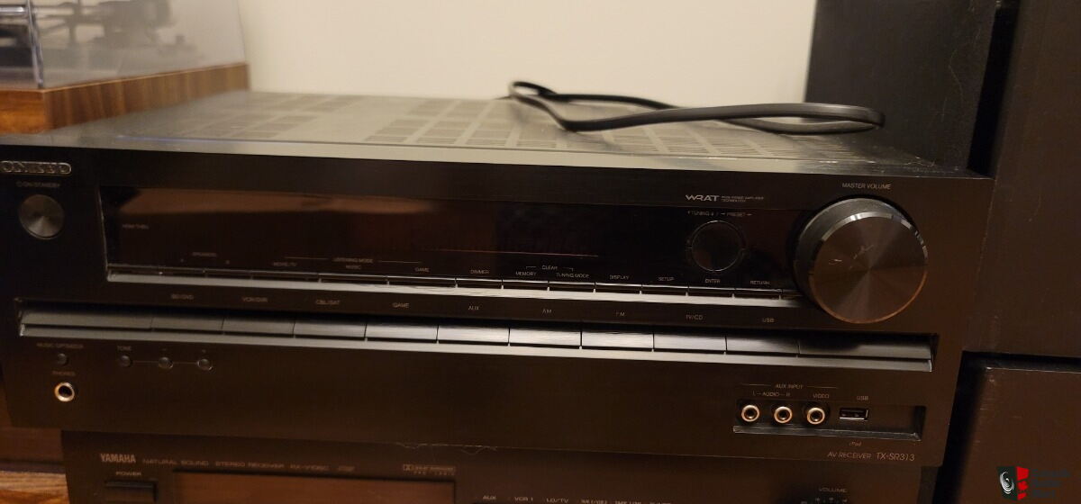 Onkyo TXSR313 HDMI Photo 4193135 Canuck Audio Mart