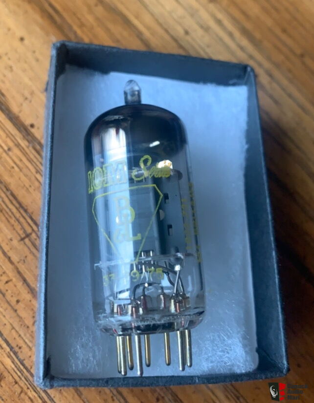 FOR SALE: Vintage 1960's Mullard B+L (Bausch & Lomb) 12AX7 / ECC83