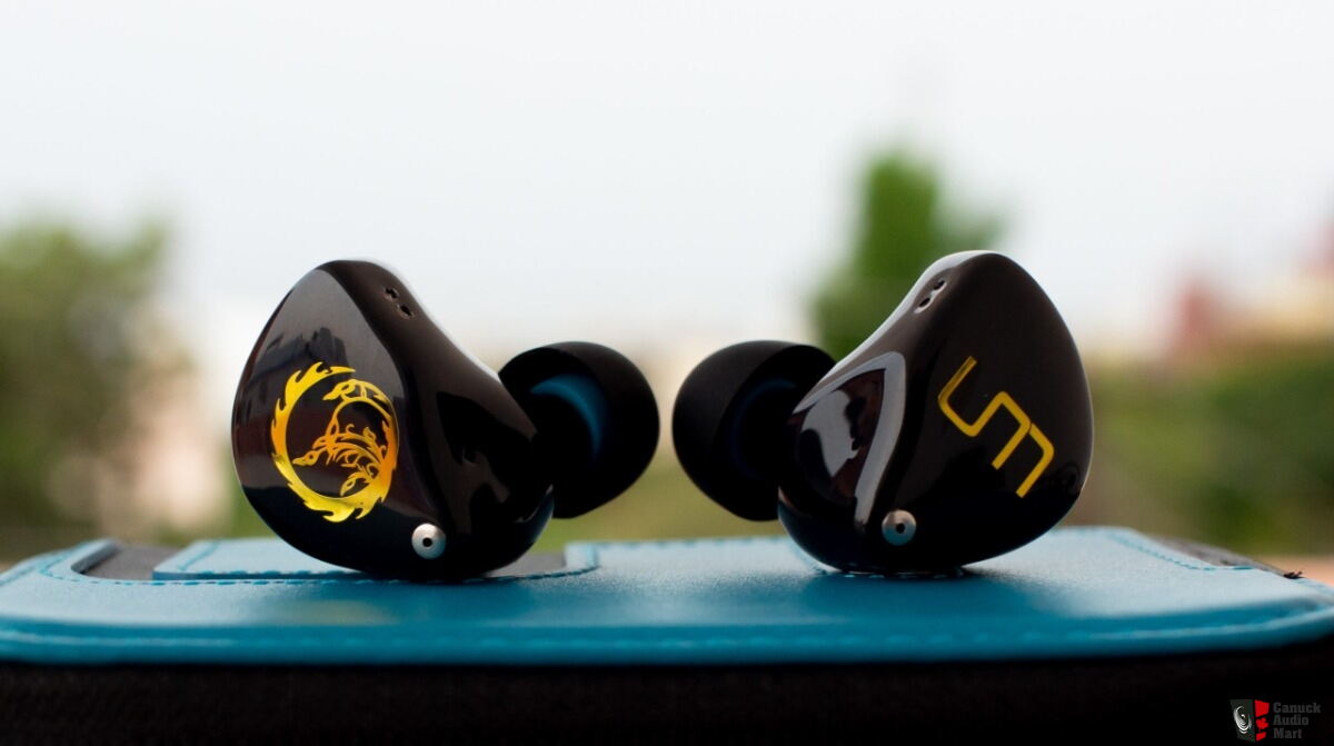 Excellent UM MEXT For Sale - Canuck Audio Mart