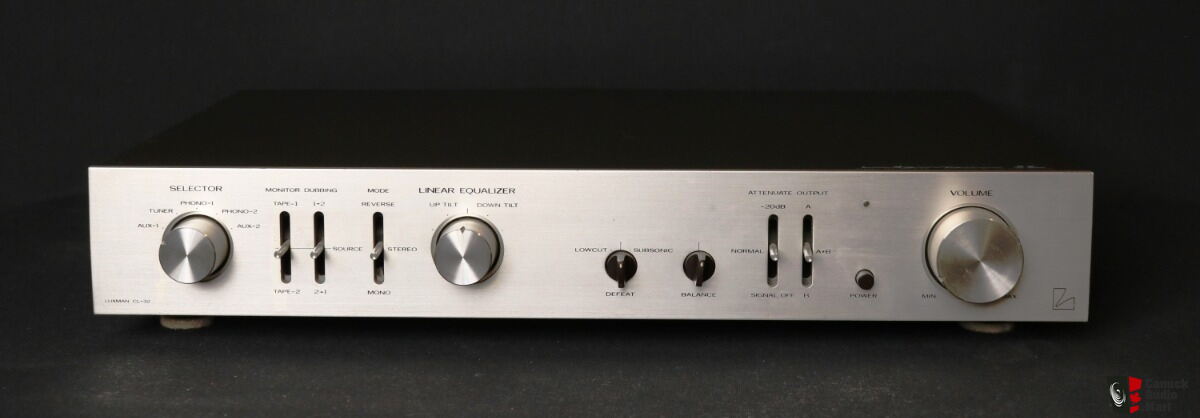 Vintage Luxman CL32 Vacuum Tube Pre-amplifier For Sale - Canuck