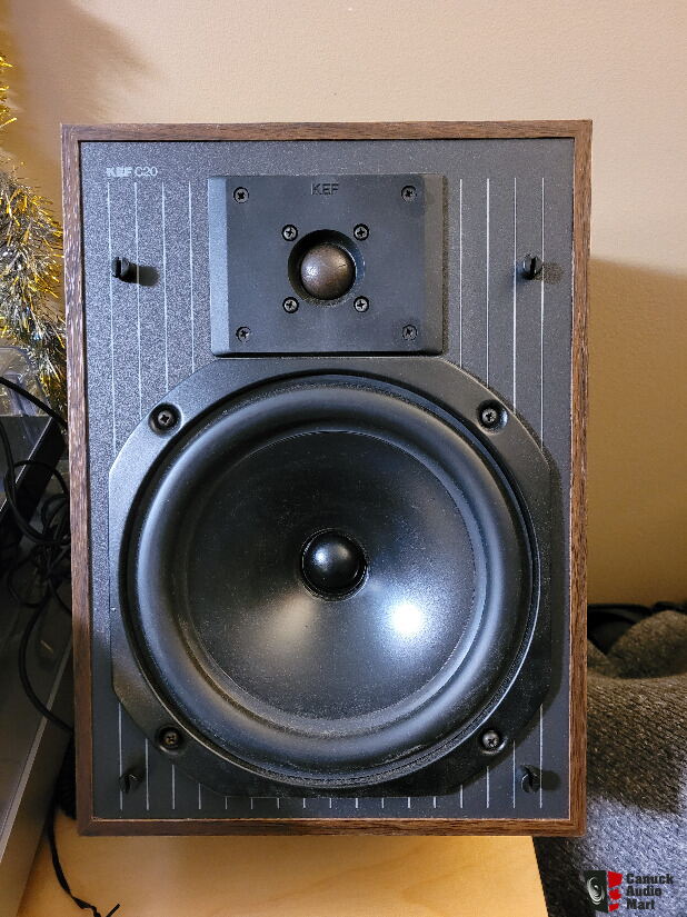 kef-c20-speakers-bookshelf-monitors-audiophile-grade-vintage-excellent
