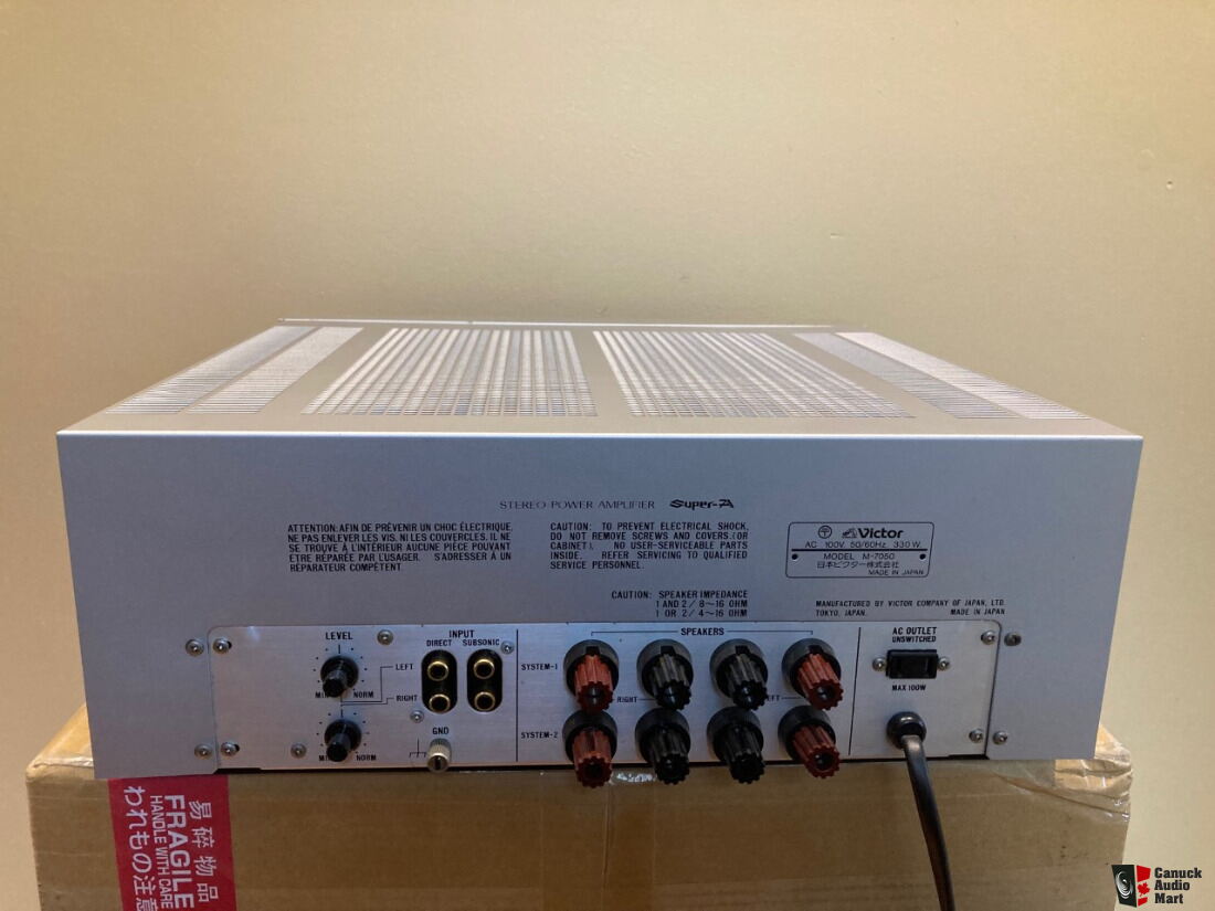 Victor M-7050 Laboratory series stereo power amplifier Photo