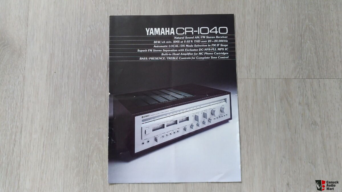 Récepteur stéréo AM/FM YAMAHA CR-1040 LIRE DESCRIPTION