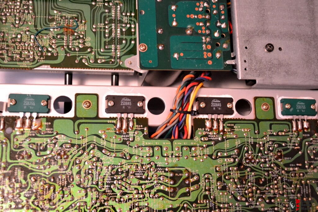 ONKYO A-7070 INTEGRATED AMP * SUPER SERVO * 70 WPC RMS Photo