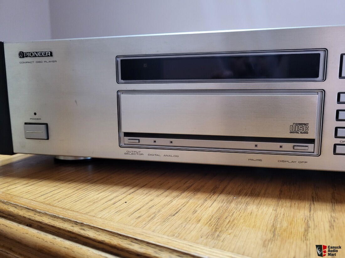 PIONEER パイオニア CDプレーヤー PD-2000 CDプレーヤー PD-2000