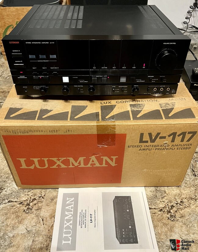 1987 Luxman LV-117 Top of the line Integrated amp with digital in