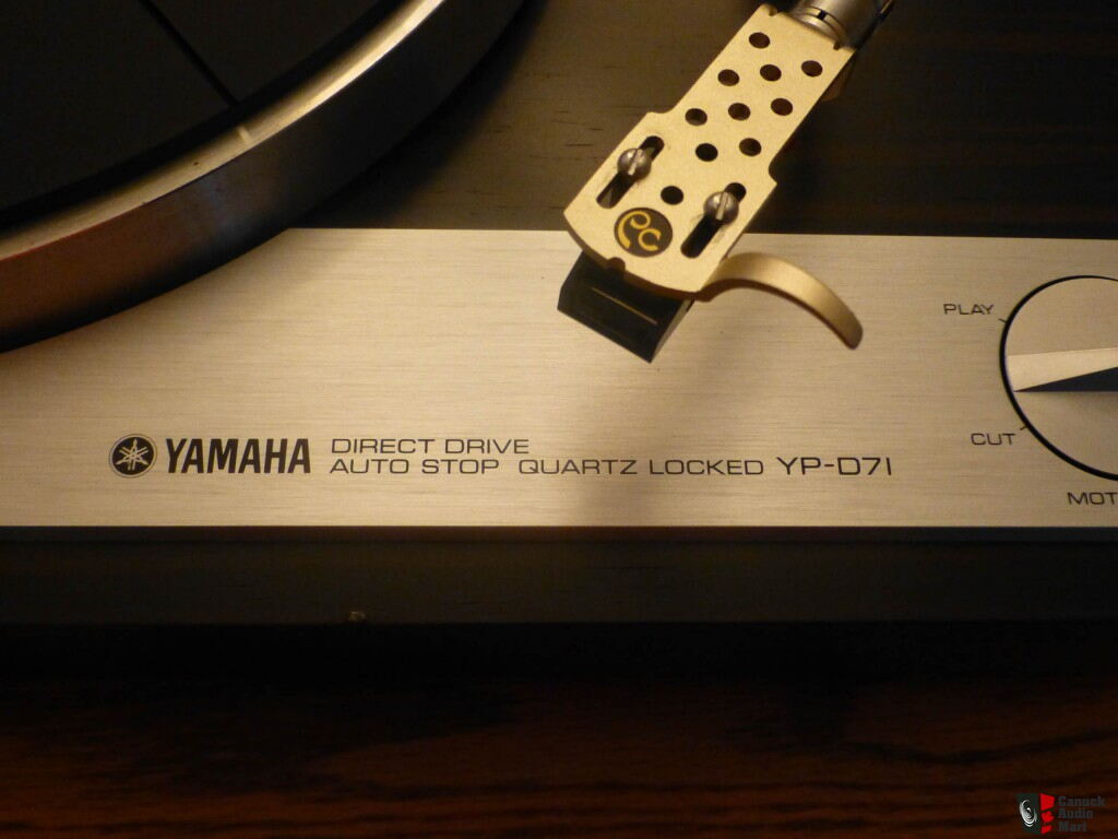 YAMAHA yp-d71 ターンテーブル-