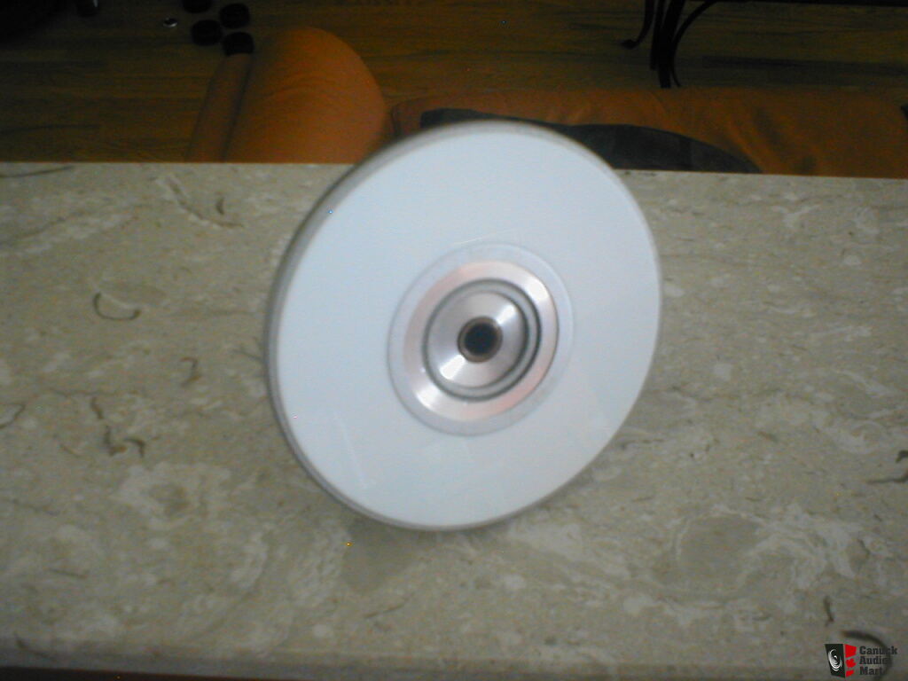 Enova hifi CV 15 - Centreur pour vinyle 45 tours