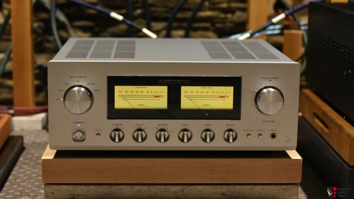 Luxman L AXII Class A Integrated Amplifier Price Drop Photo Canuck Audio Mart