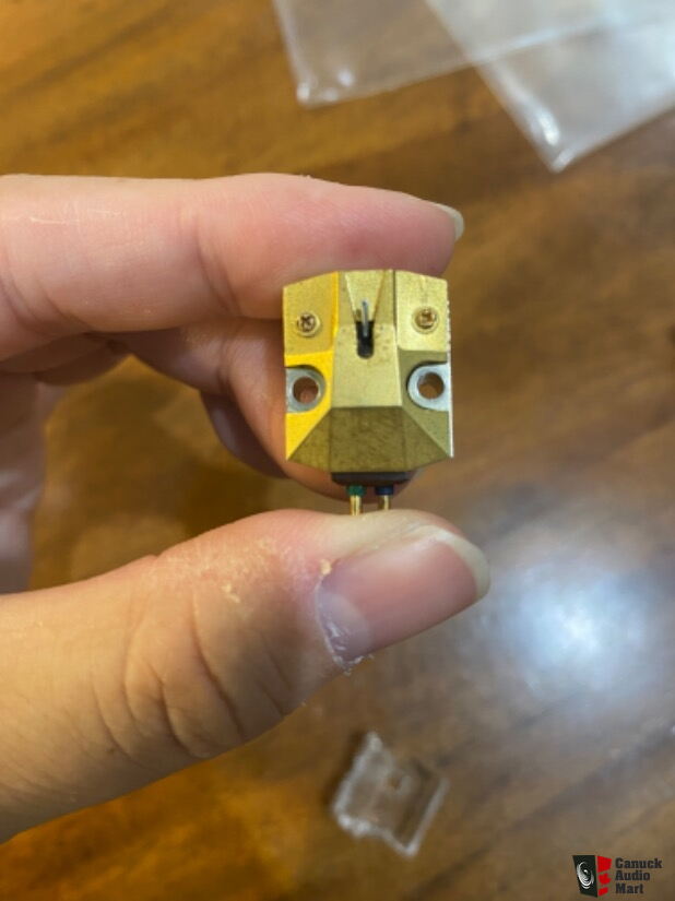 at33e MC cartridge Photo #4653230 - Canuck Audio Mart