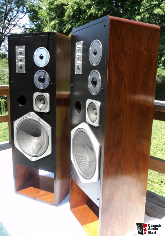 Marantz best sale hd880 speakers