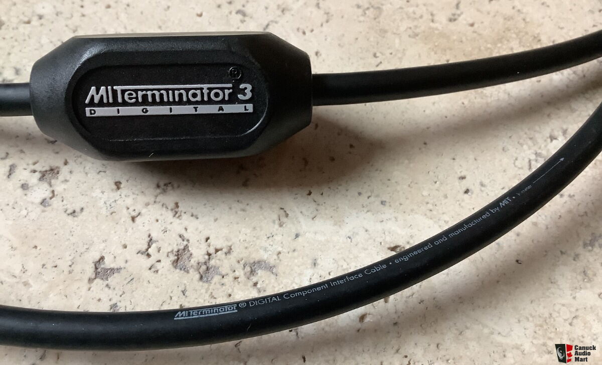 MIT Terminator 3 two-meter coaxial/RCA digital cable For Sale