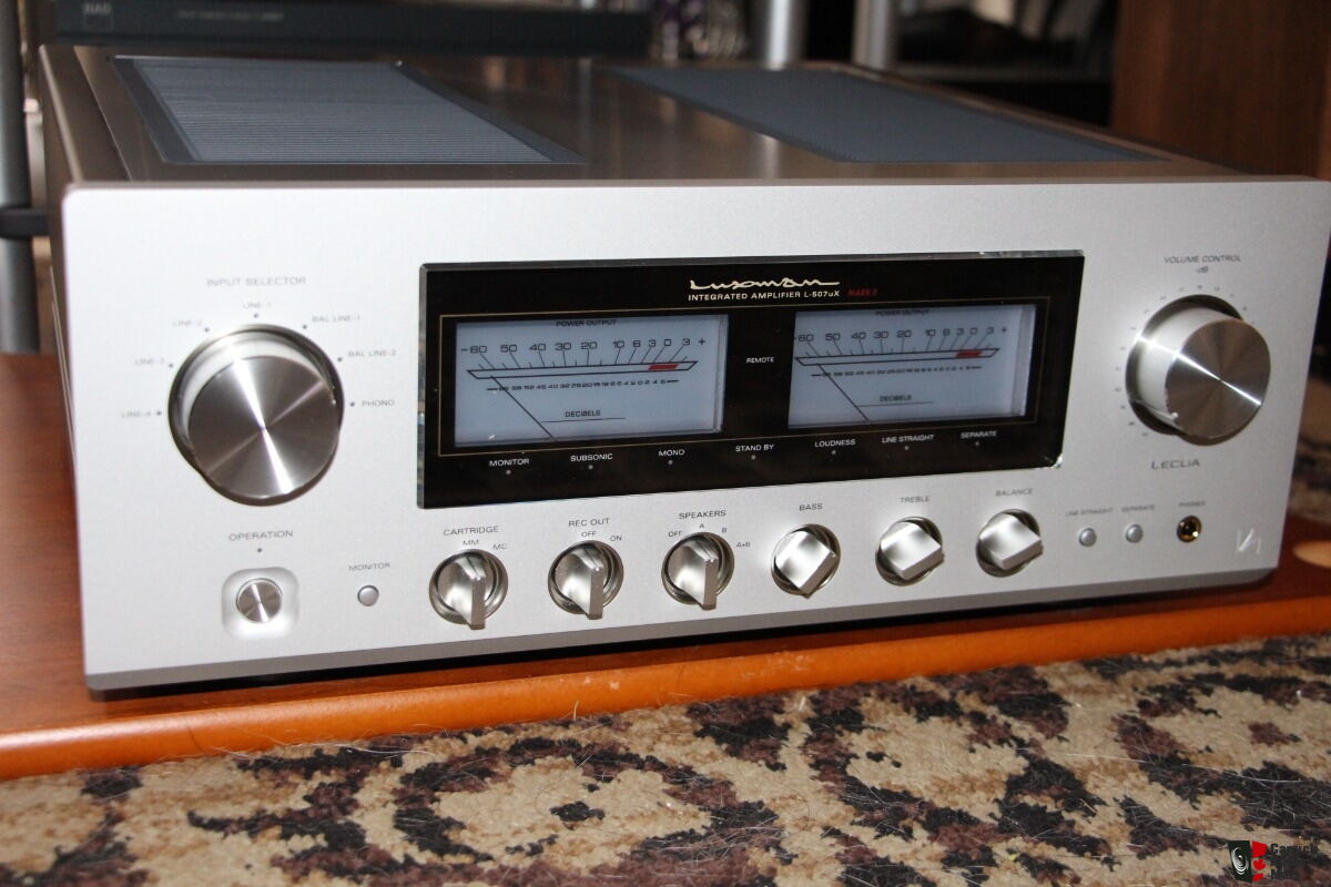 Luxman L-507 uX MkII integrated amplifier Photo #4738724 - Canuck