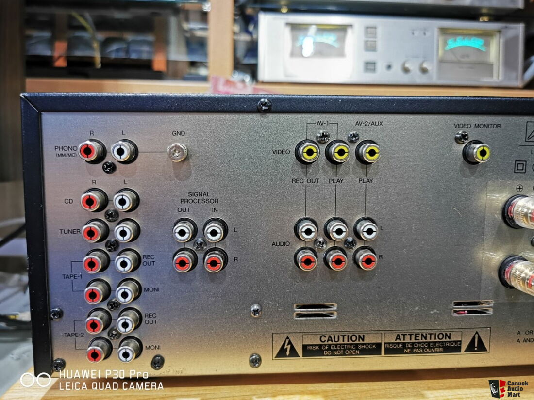 Luxman LV-105U 80W Hybrid Tube MOSFET Integrated Amplifier