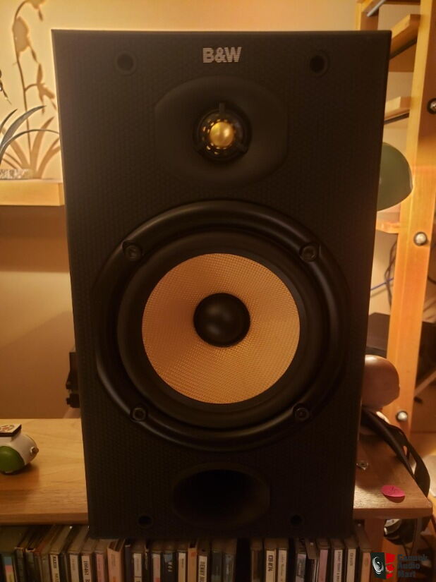 B&W (Bowers & Wilkins) DM601 - Canuck Audio Mart