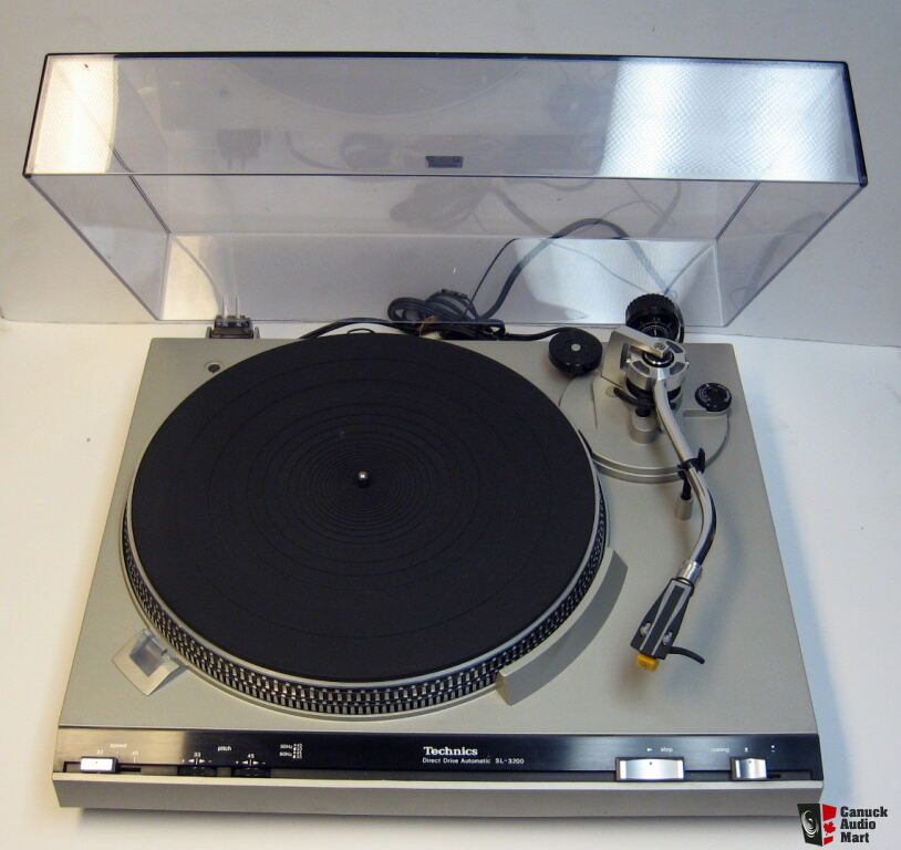 Technics SL-3200 Direct Drive Turntable Photo #485157 - Canuck Audio Mart