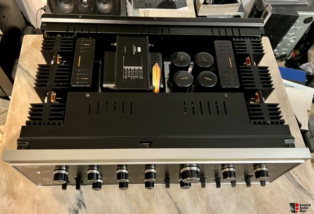 1975 Sansui AU-9500 Top of the line Integrated Amplifier