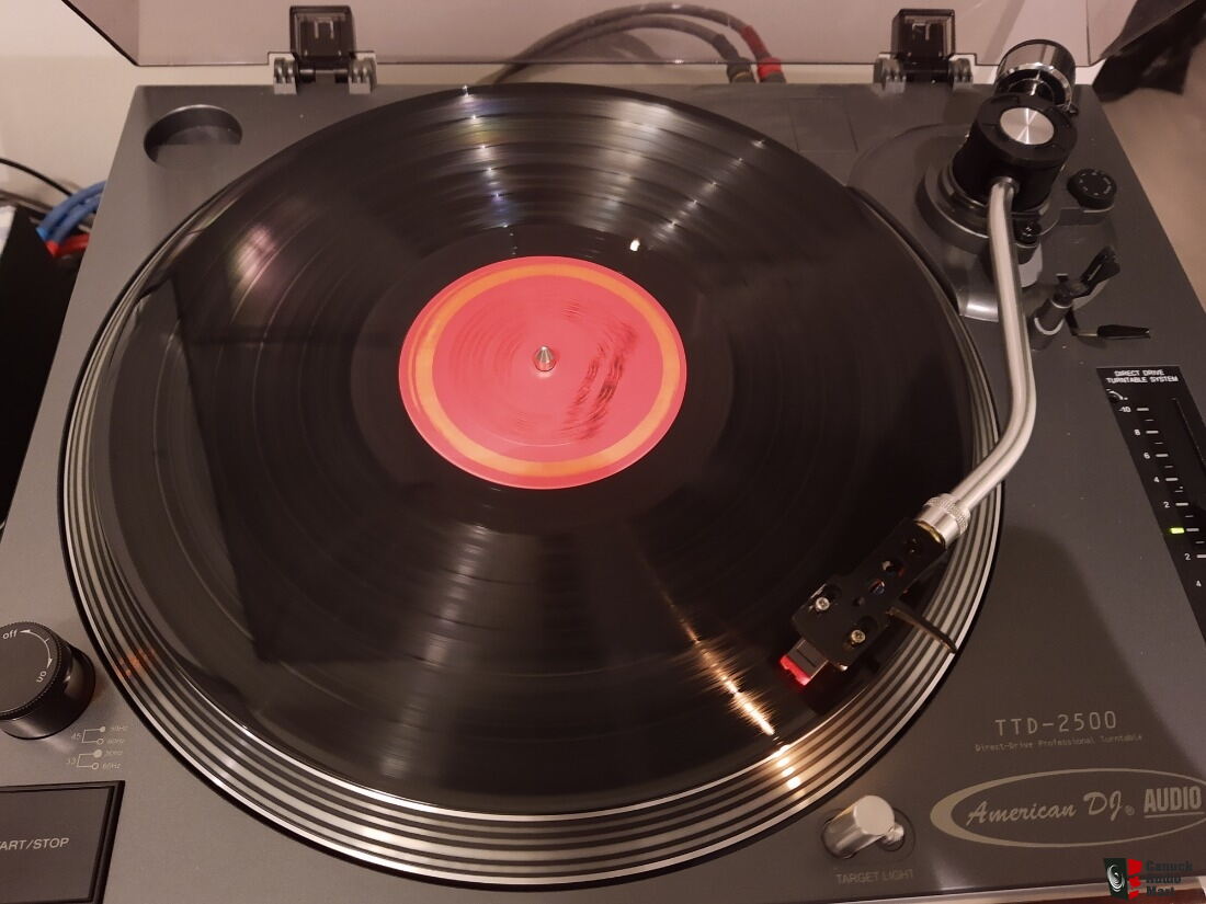American DJ Audio TTD-2500 Direct Drive Professional Turntable