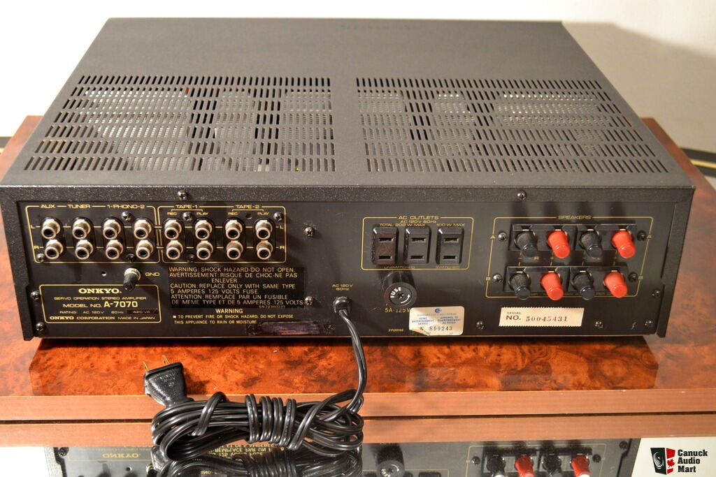 NICE ONKYO A-7070 INTEGRATED AMP * SUPER SERVO * 70 WPC RMS Photo