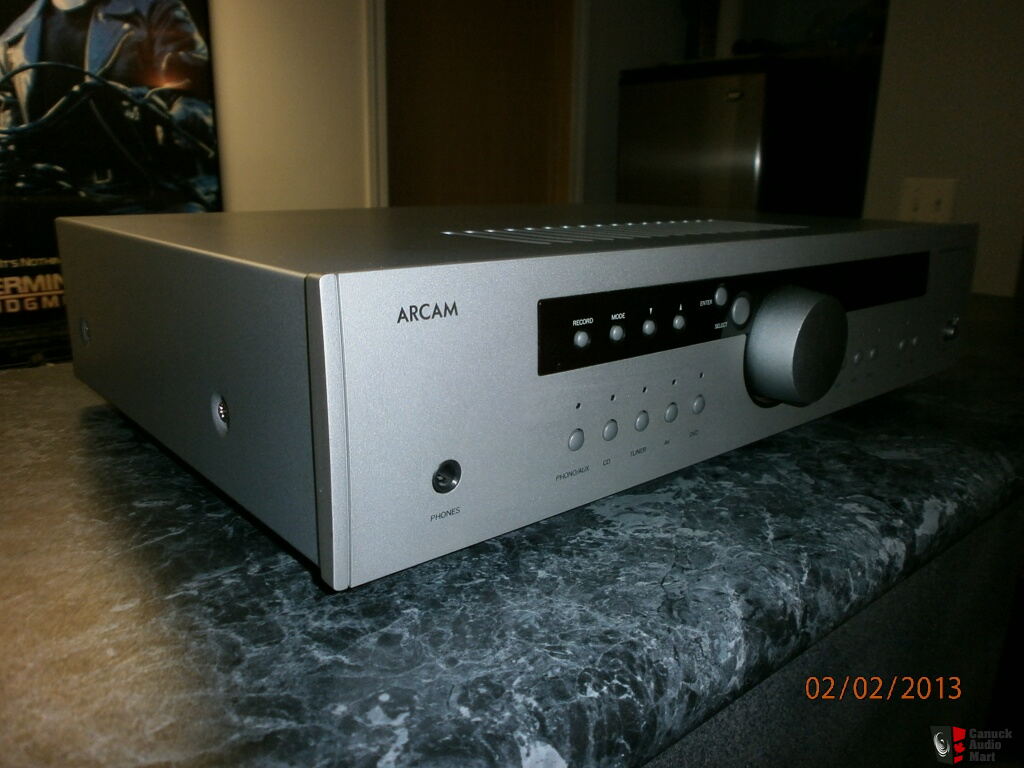 Arcam Diva A90 Integrated Amplifier 9/10 cond with remote, OBM, Sold to