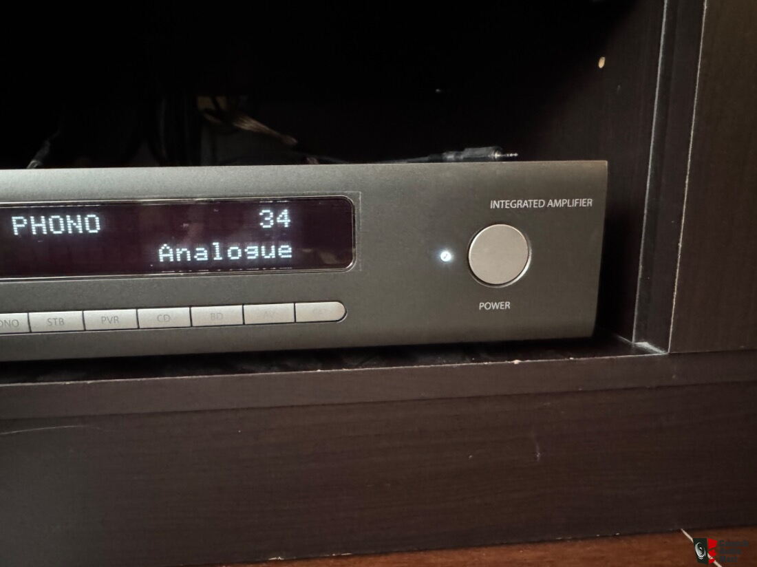Arcam SA10 Integrated Amplifier Photo #5460876 - UK Audio Mart