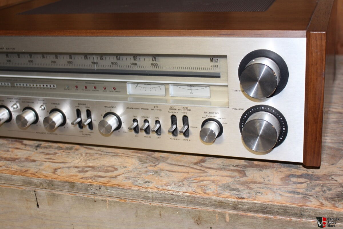 Récepteur stéréo Technics / SA-700 / FM/AM / NE FONCTIONNE PAS