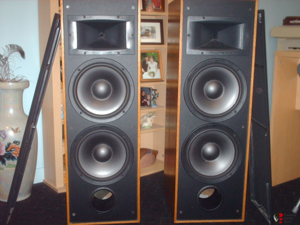 Klipsch KG-5.5 Speakers. Excellent 