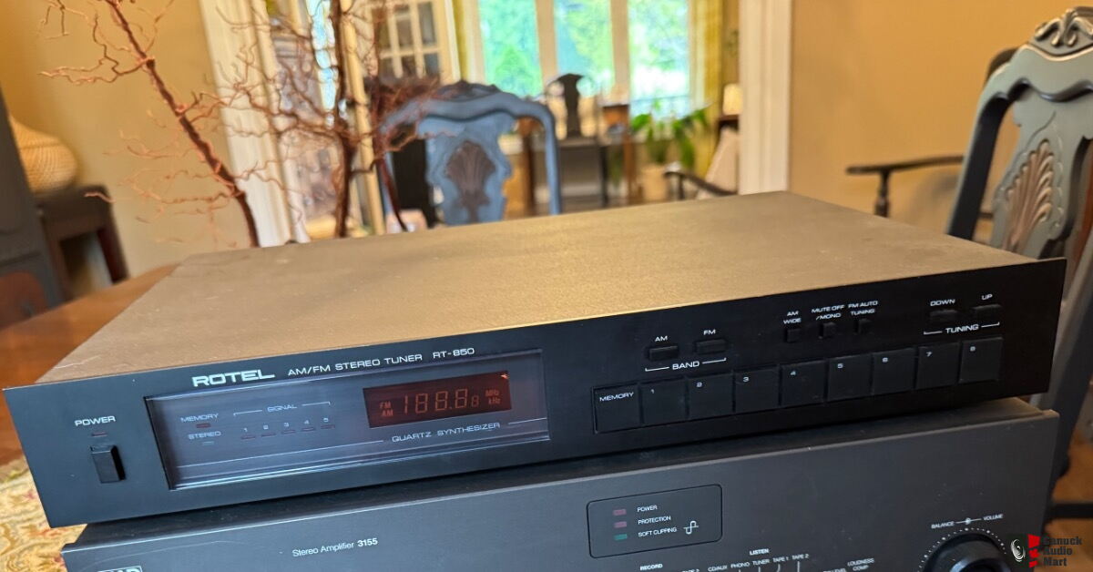 Rotel RT 850 AM FM tuner Photo #5680174 - Canuck Audio Mart