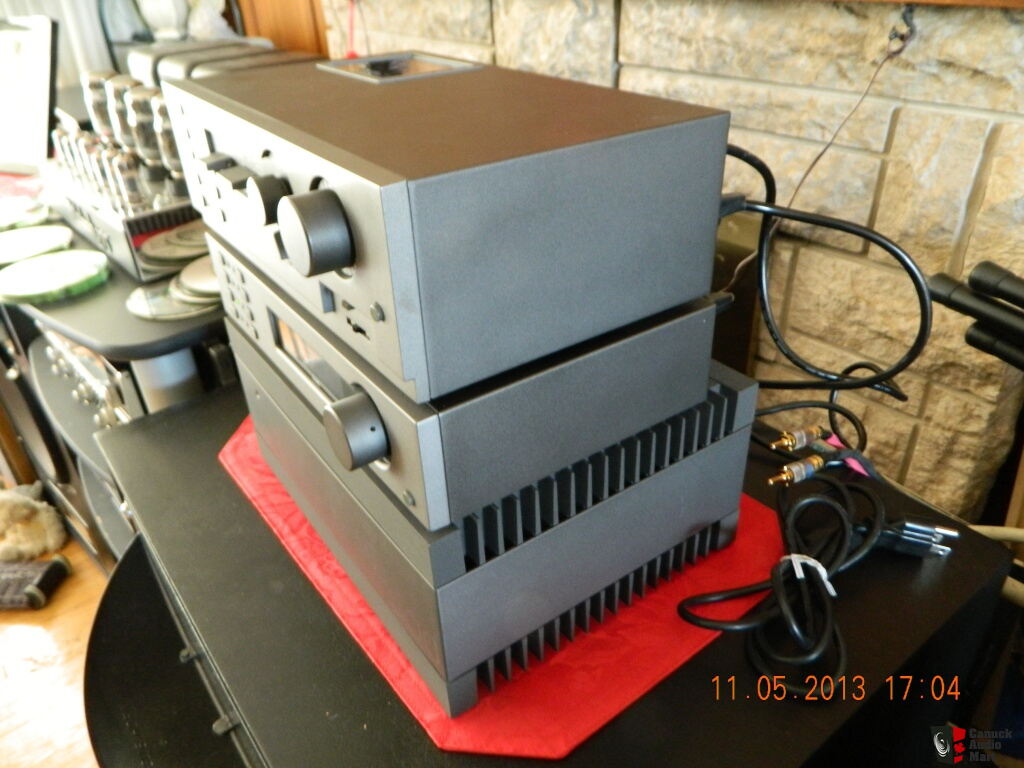 Quad 606 Power Amp, Quad 44 Preamp and Quad FM4 Tuner ( SOLD to
