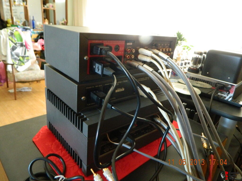 Quad 606 Power Amp, Quad 44 Preamp and Quad FM4 Tuner ( SOLD to