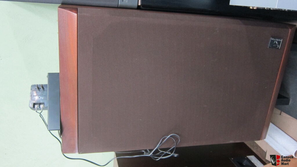 rare-cerwin-vega-s1-speakers-plus-bass-expander-photo-589522-canuck