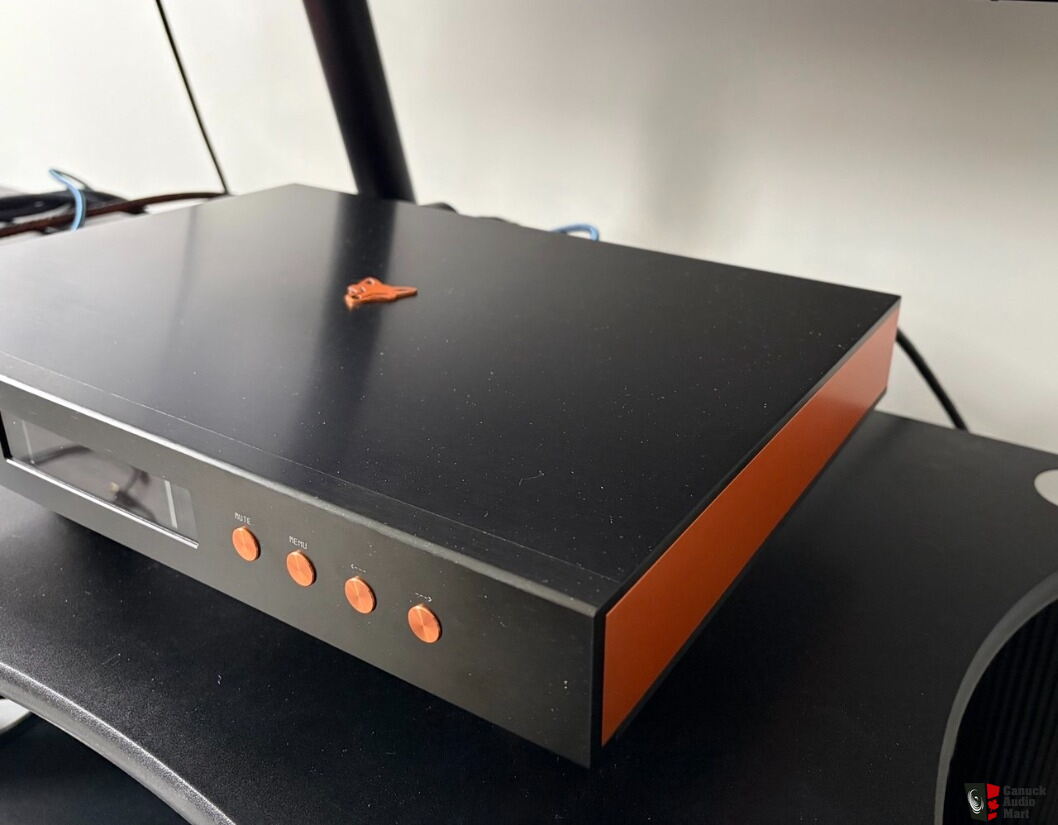 Holo Spring 3 KTE DAC w/ Pre Photo #5971619 - Canuck Audio Mart