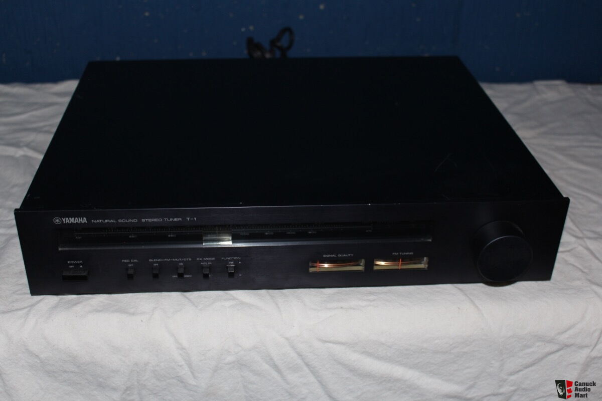 Yamaha T-1 Natural Sound AM FM Tuner Photo #6078804 - Canuck Audio Mart