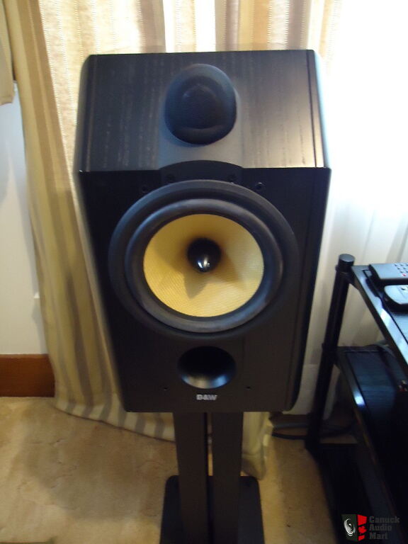 B&W CDM1 SE Bookshelf Speakers with 24