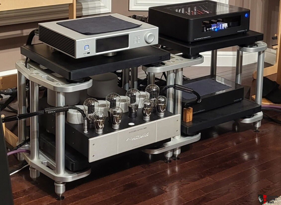 Harmonic Resolution Systems SXR 4-component 19x21 rack (silver) Photo ...