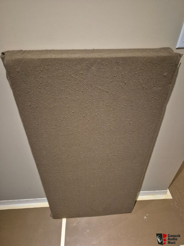 2 foot by 4 foot by 3 inch fibreglass sound panels in edmonton Photo ...
