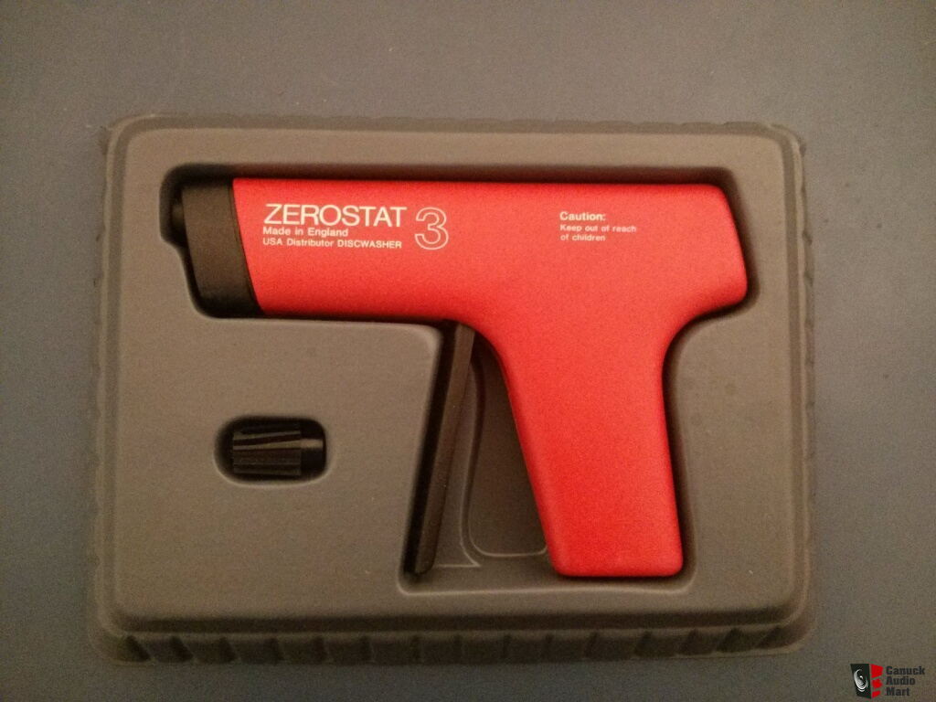 ZEROSTAT 3 Vinyl AntiStatic Gun by Discwasher, Made in England Photo