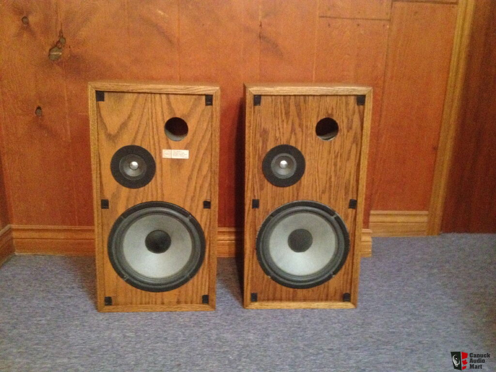 altec lansing model three