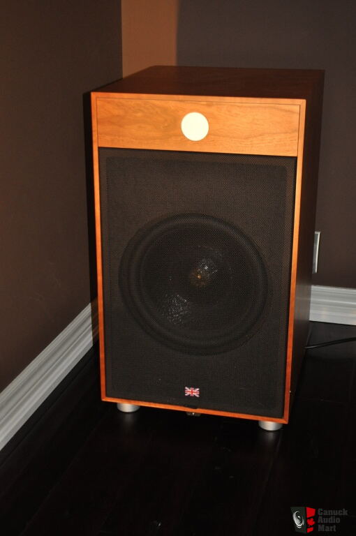 rel britannia b1 subwoofer